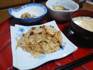 あさりの炊き込みご飯