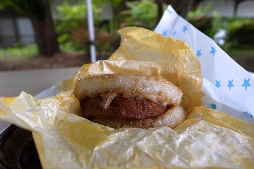 平泉ライスバーガー