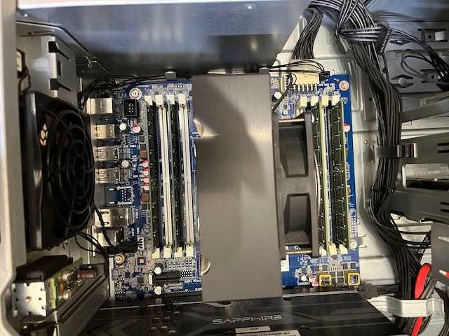 HPワークステーションZ440のCPU換装16コア32スレッドへ