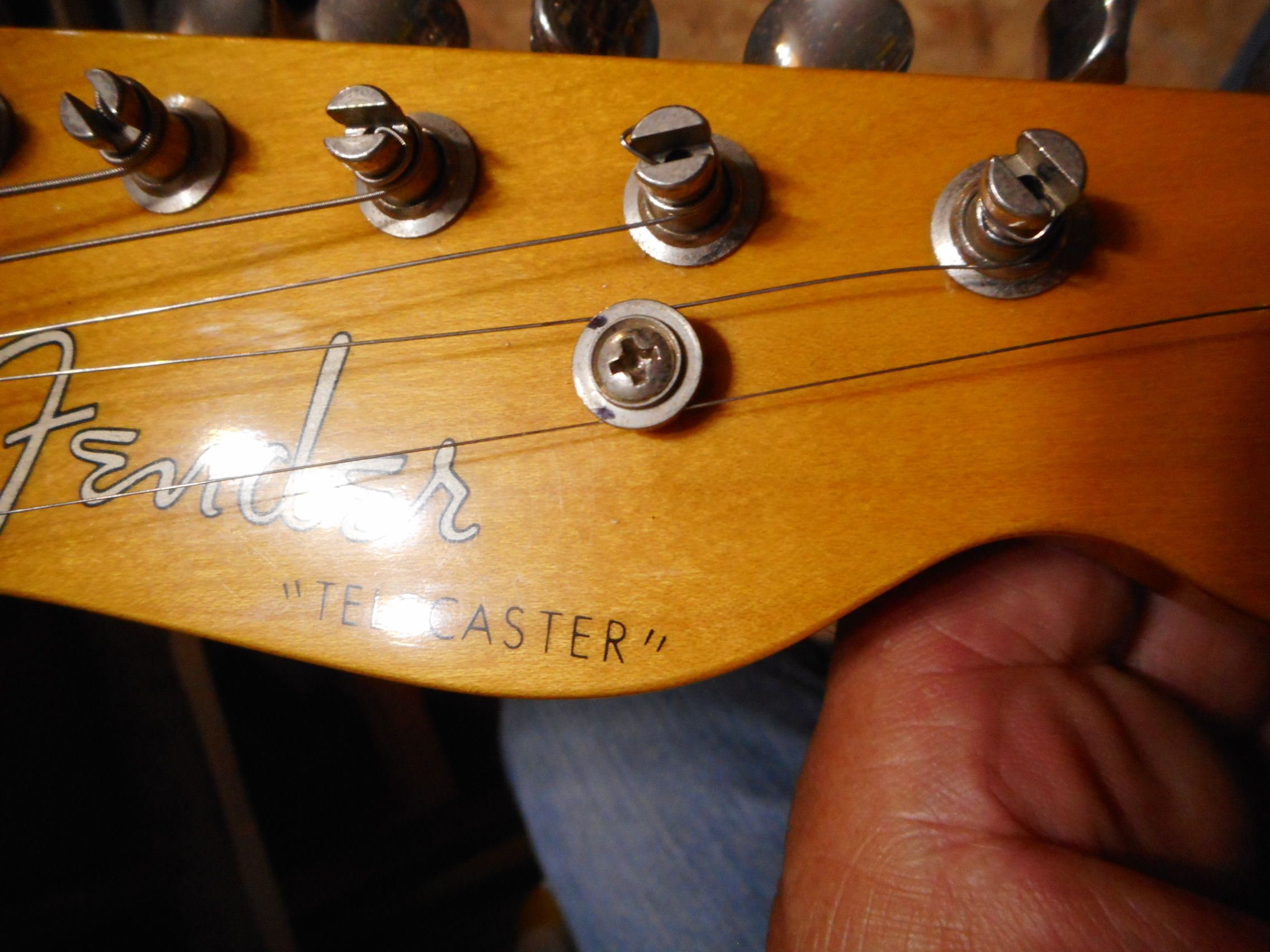 🌸Japan・Fender TELECASTER ナット交換 | 青春のギターリペア Ｋ２ 