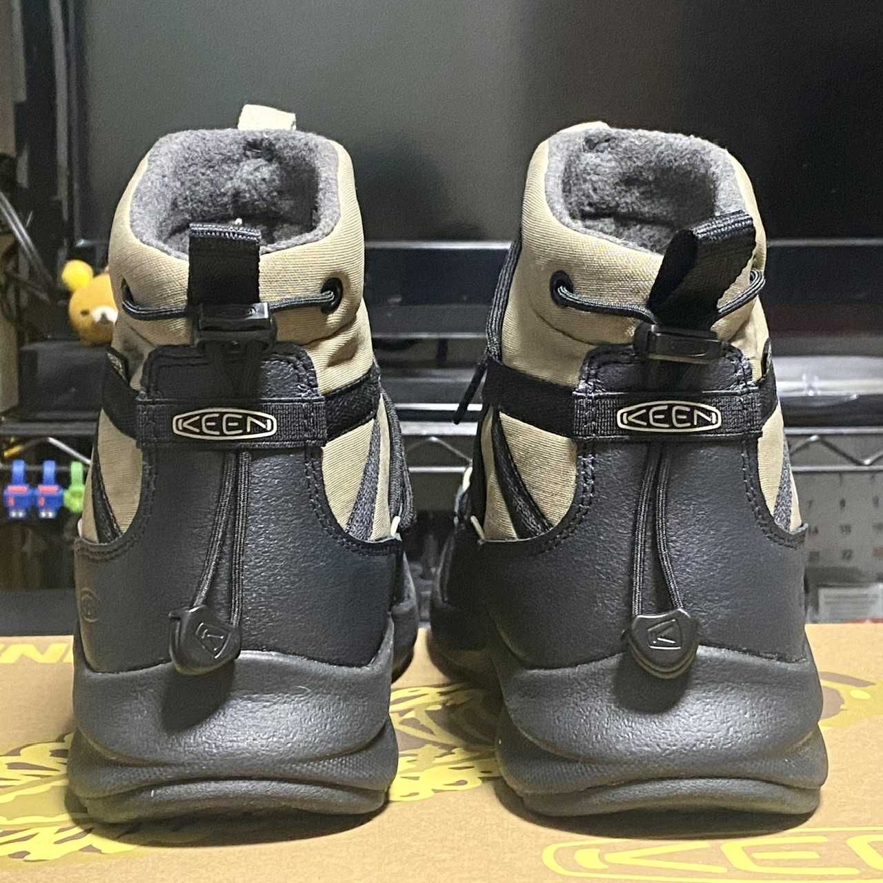 コレクション 釣り 靴 keen