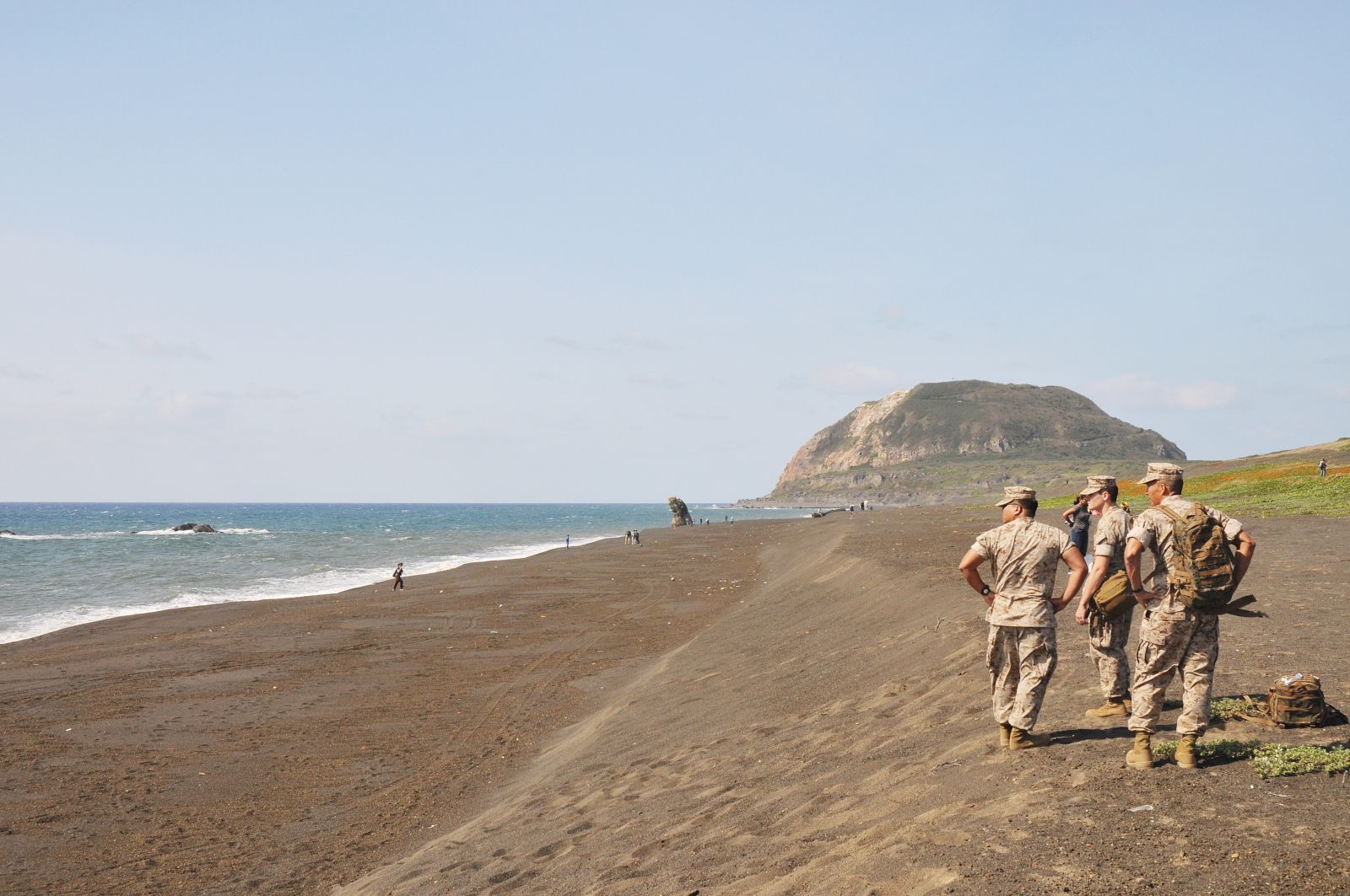 硫黄島今昔と お祀りしている硫黄島の砂 京の遊民通信 楽天ブログ