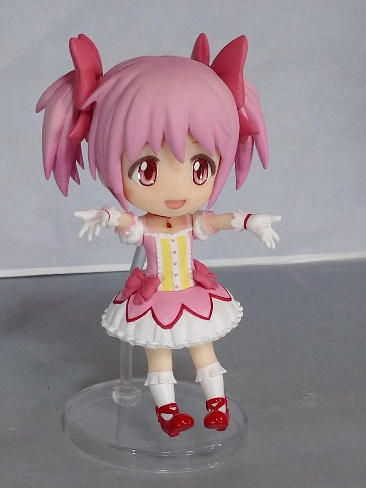 ねんどろいど　暁美ほむら　鹿目まどか　フィギュア ねんどろいど 魔法少女まどか☆マギカ 鹿目まどか 暁美ほむら