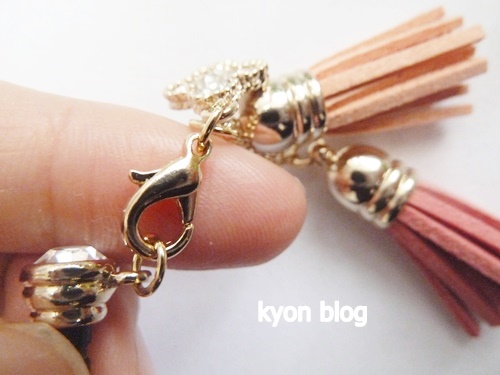 コラージュ　チャーム