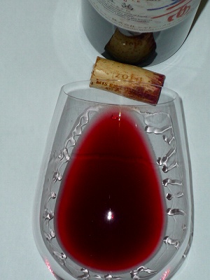 Ch.Mercian Ensemble AiAkane 2010 glass.jpg