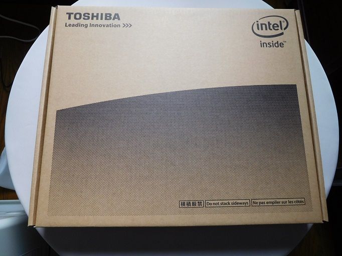 Toshiba Dynabook 15.6インチ ホワイト Amazon.co.jp: 東芝 ノートパソコン dynabook T75リュクス