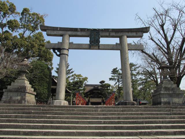 探訪 京都 東山 豊国神社 ふたたび 1 唐門 石灯籠 社殿ほか 遊心六中記 楽天ブログ