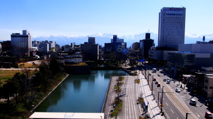 富山城と立山　3.22　2016　ｐ
