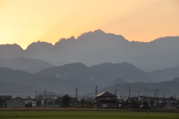 剱岳　と　日の出