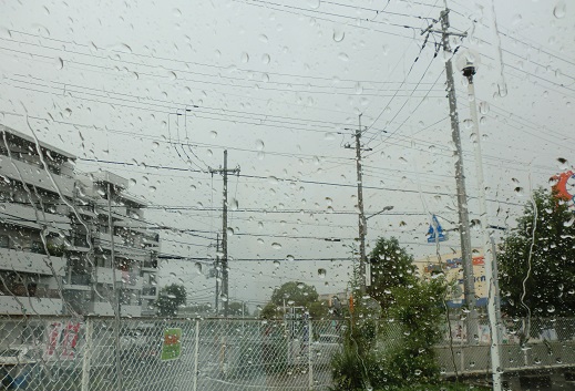豪雨