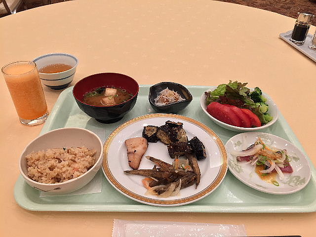 ザ　クラウンパレス新阪急高知 - 朝食