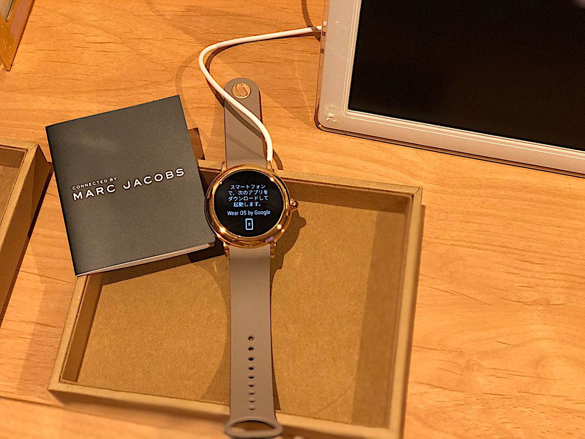marc jacobs smartwatch riley touchscreen