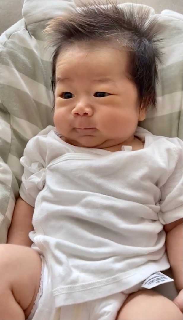 次女の赤ちゃん 笑ってますね きばってるところ 変顔ｗ Music Land 私の庭の花たち 楽天ブログ