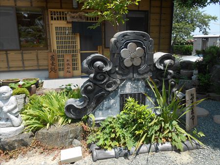 花の寺　本勝寺