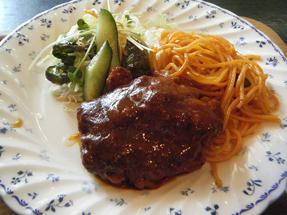 シェフの「煮込みハンバーグ」-2♪