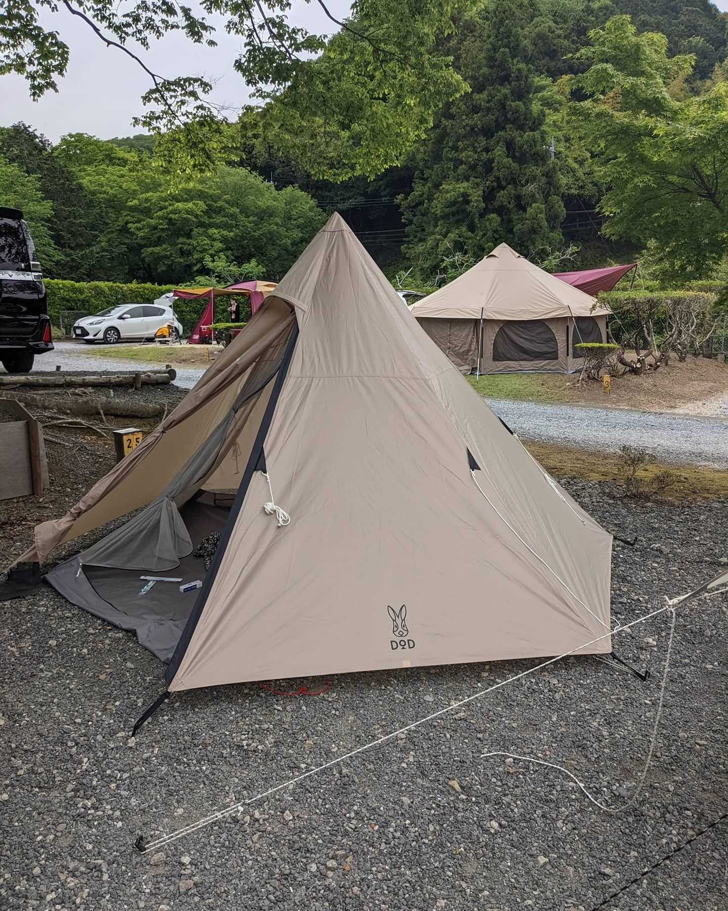 【大人気DOD】ワンポールテントって実際どうなの？愛用テントをご紹介 | 女子キャンパーのキャンプライフ