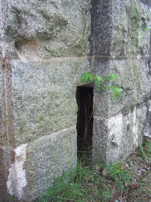 音戸瀬戸公園の元兵舎跡