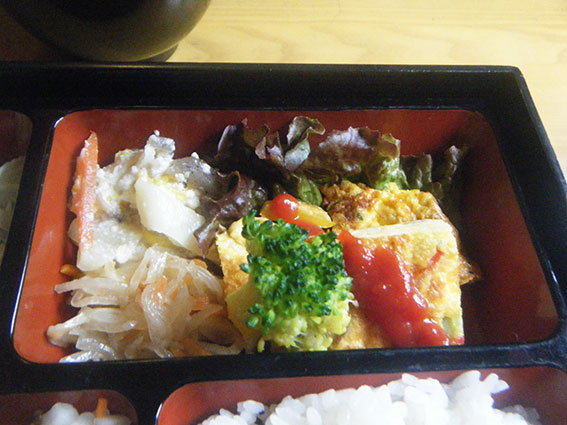 アメリカンステーションの「スペイン風オムレツ」♪