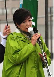 小池演説中.jpg