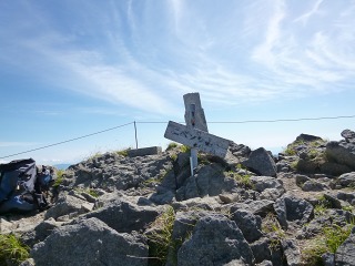 山頂には５．６パーティ.jpg
