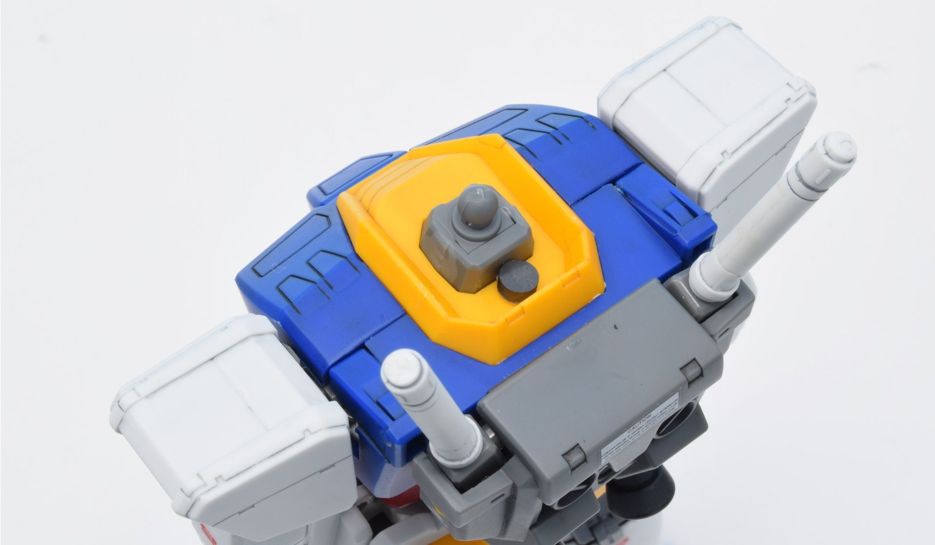 MG 1/100 RX-78-2 ガンダム Ver1.0＜６：HY2M-MG 01＞【プラモデル