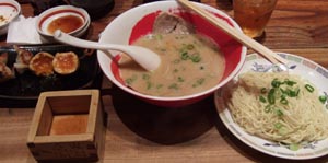一風堂 餃子 白 替え玉.jpg