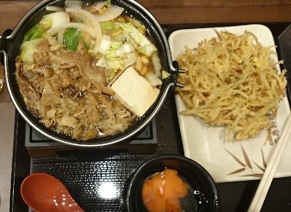 鍋焼き肉うどん
