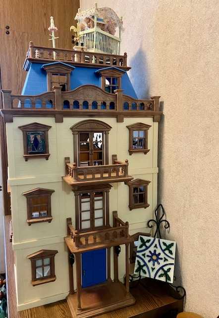 大掃除！と言っても不思議の国のアリスワールド・ミニチュア