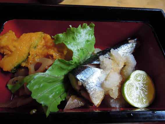 アメリカンステーションの「サンマ焼」♪