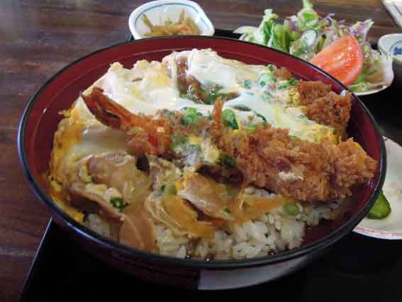 久善の「ミックスカツ丼」-2♪