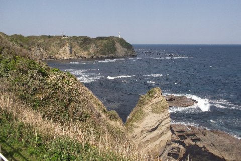 城址公園より燈台を望む0.jpg