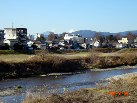 浅川越の富士山.jpg