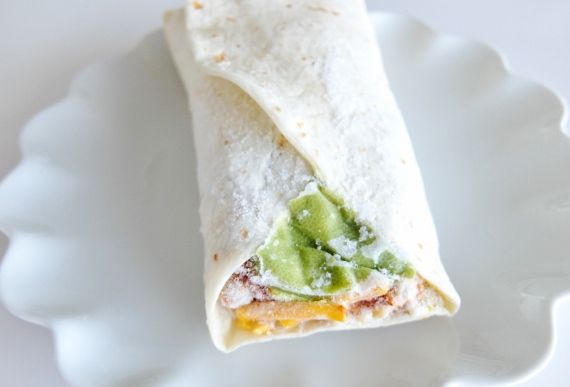 コストコ ブリトー(チキン＆アボカド)　1,380円也　Burritos(Chichen&Avocado)