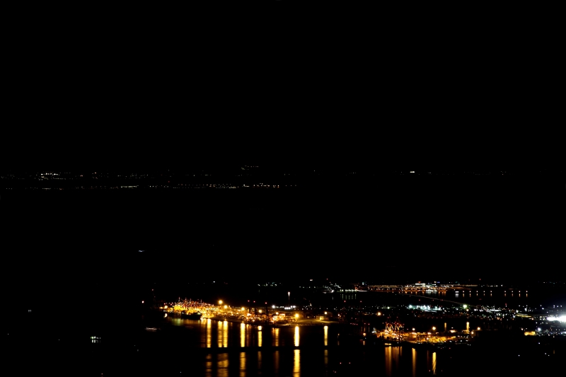 六甲山夜景_007神戸空港.jpg