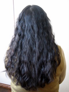 ウェーブアイロン使用ヘアースタイル