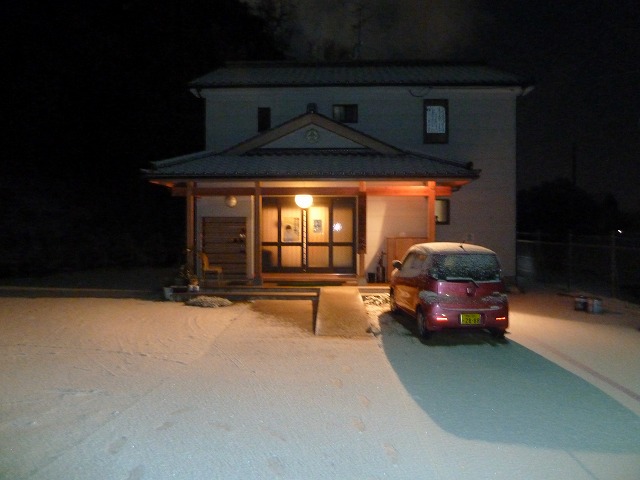 警固屋k初積雪　平成25年1月28日 1