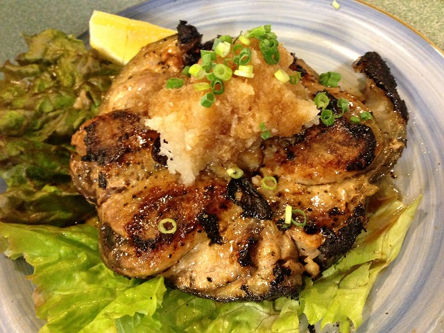 鮪の尾のガーリックステーキ