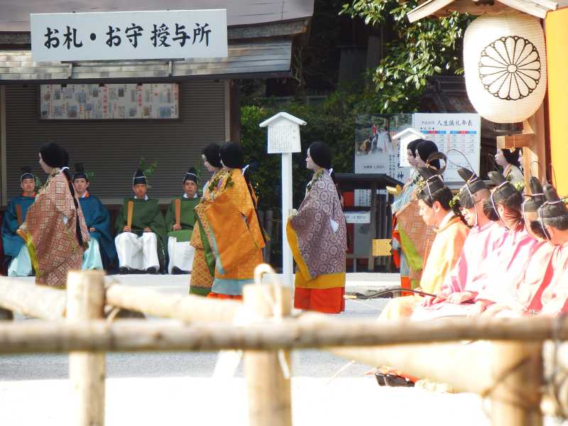 葵祭 社頭の儀 と参道を駆ける 走り馬の儀 お散歩うさぎさんのブログ 京都 いろ色 楽天ブログ