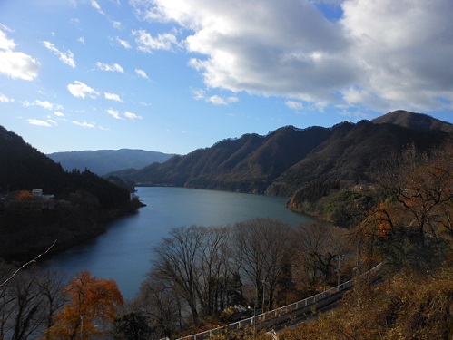 赤谷湖11月末.jpg