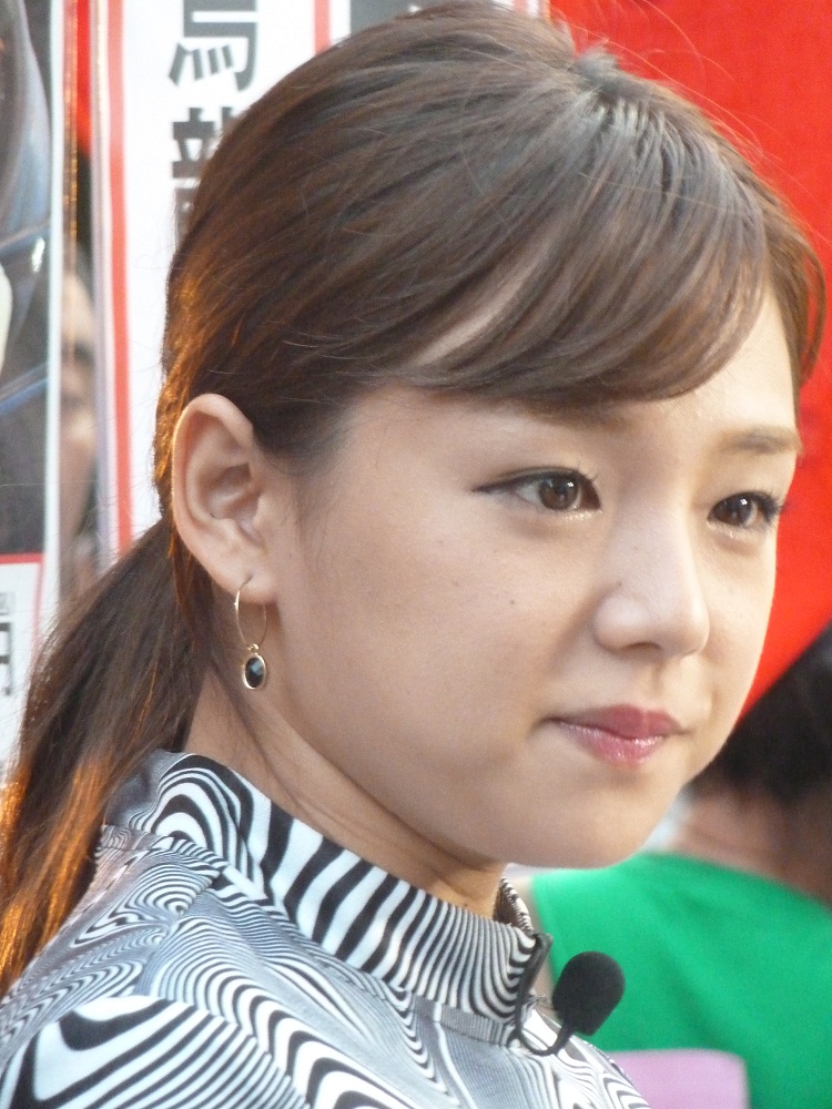 篠崎愛01.JPG