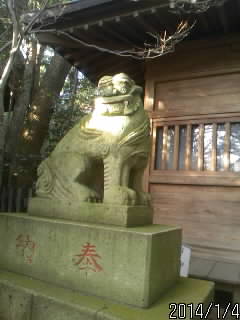四角い狛犬さま１