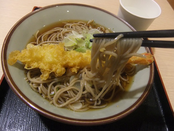 こすげ亭アリオ松本店のかけそば＋海老天２