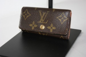 【LOUIS VUITTON】ヴィトン ４連キーケース モノグラム.jpg
