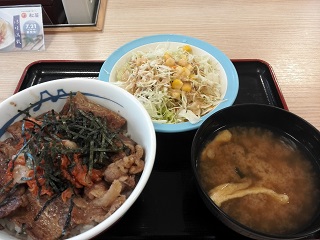 キムカル丼セット.jpg