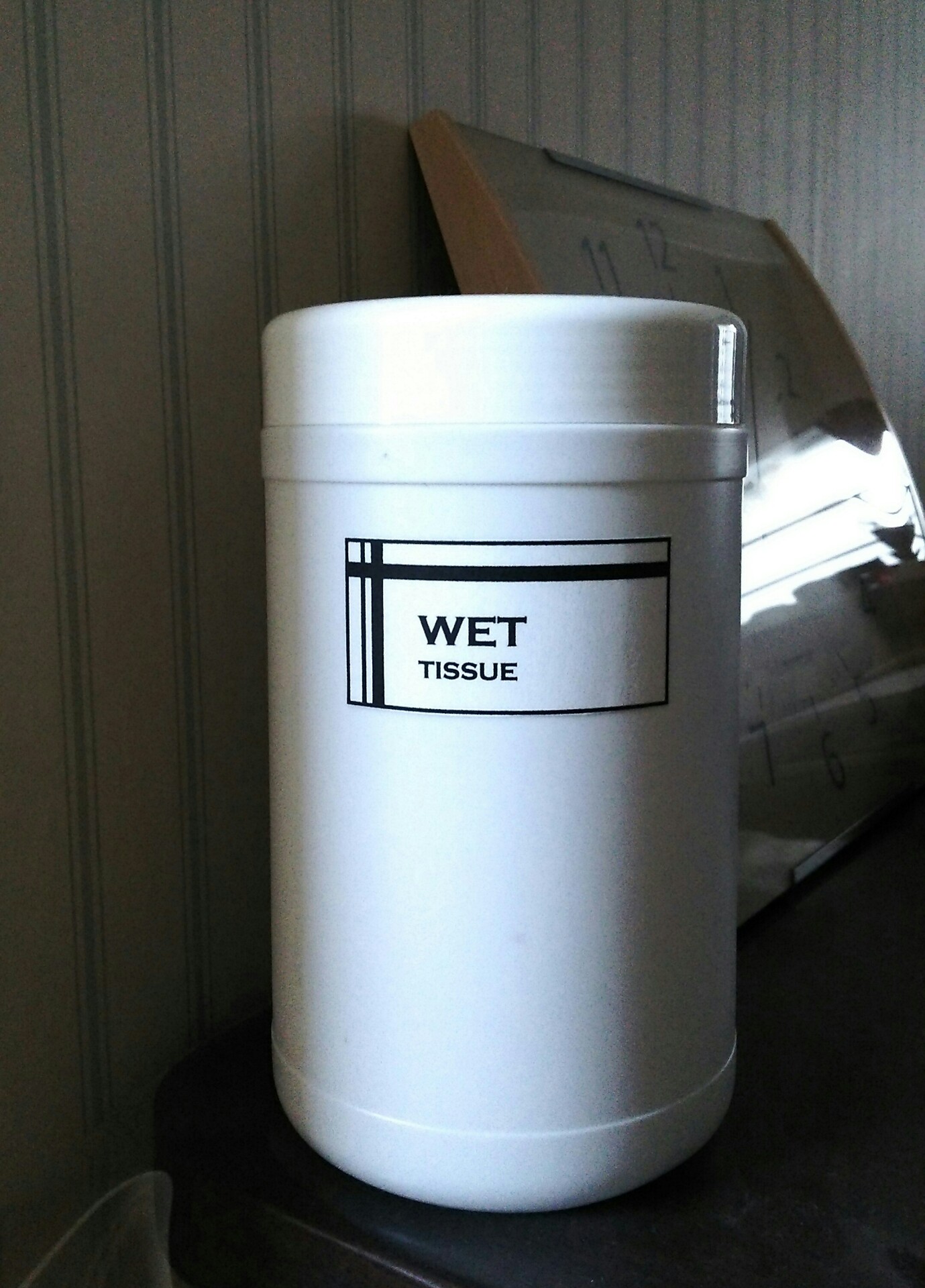 wet tissue
