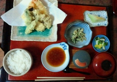 2012102614580001.jpg