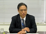 鈴置高史