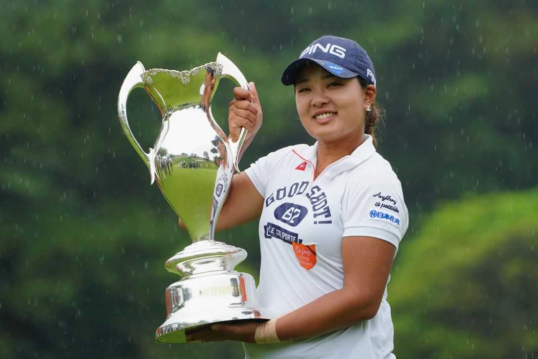 鈴木愛ちゃん「優勝」（最終戦）「１１，２７～」ーーー小祝ちゃん「７，24痛めて」手術終了、リハビリ中ー「２０２６年3月から出場」ー２０２２、１１、２１」より「YouTube」UPが「だめ」