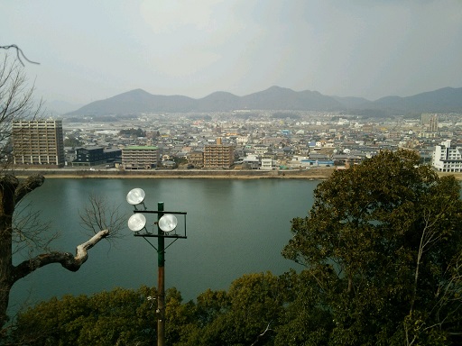 犬山は岐阜との県境です