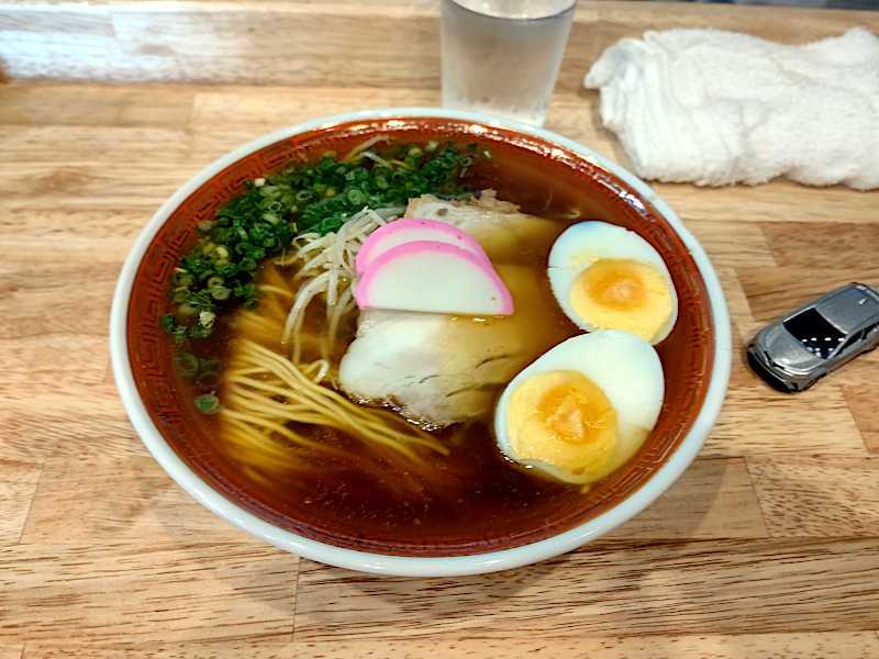 早島】中華そば 近藤 鶏ガラ醤油の濃いスープの中華そば。 | 閑人